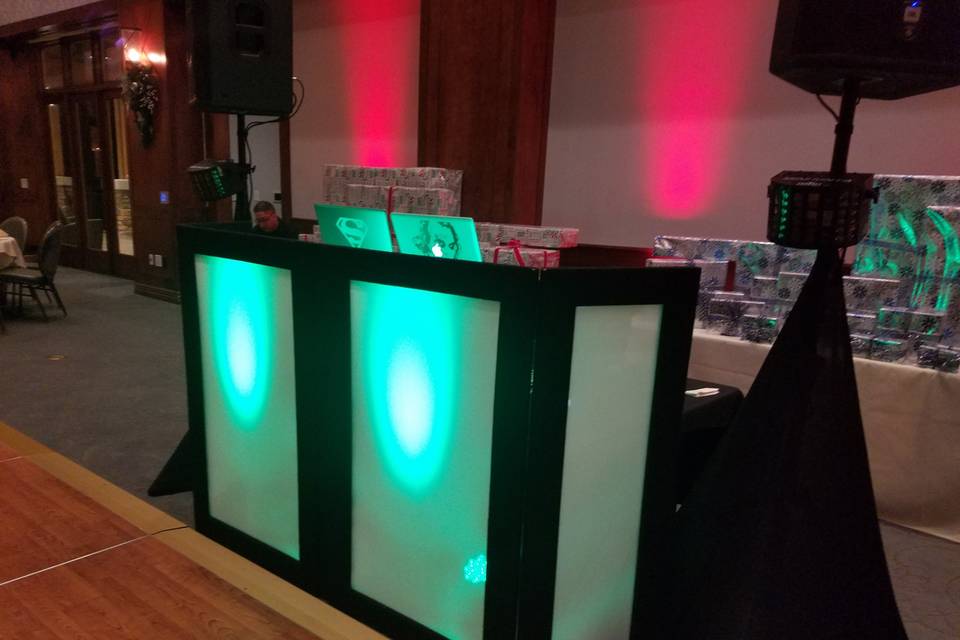 Dj booth