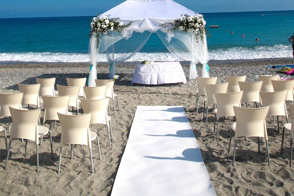 By the beach Michela Lunardi Events