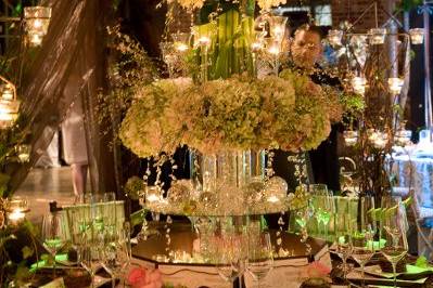 Tall centerpiece