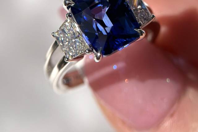 Myranda Fine Jewelry