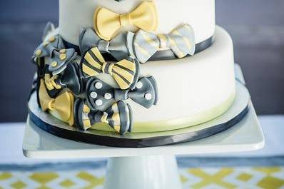 Bow tie cake