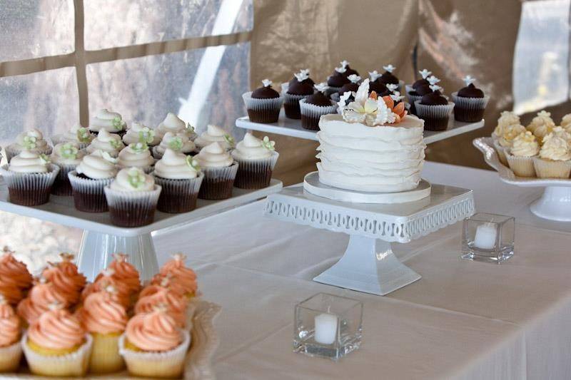 Flour Girl Wedding Cakes