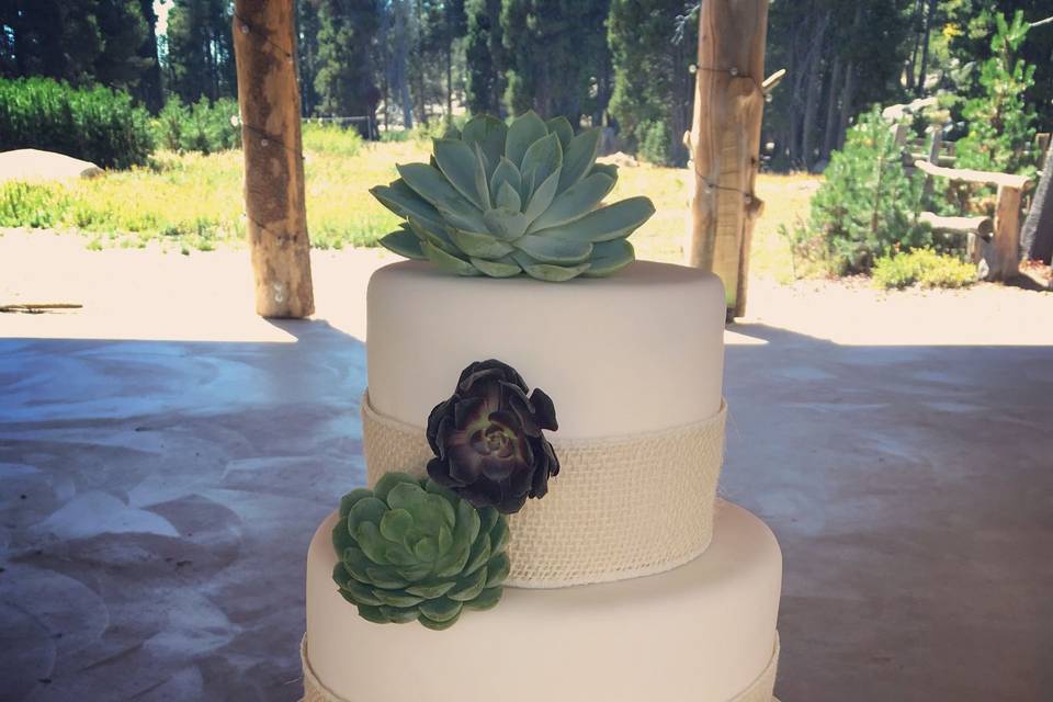 Flour Girl Wedding Cakes