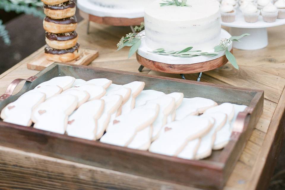 Rustic dessert table