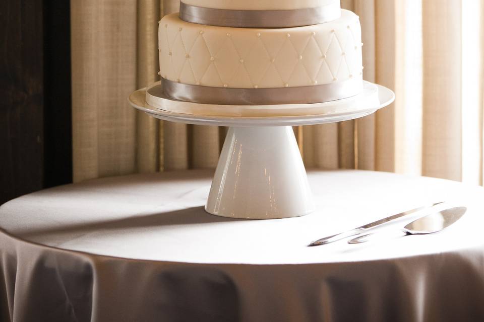 Flour Girl Wedding Cakes