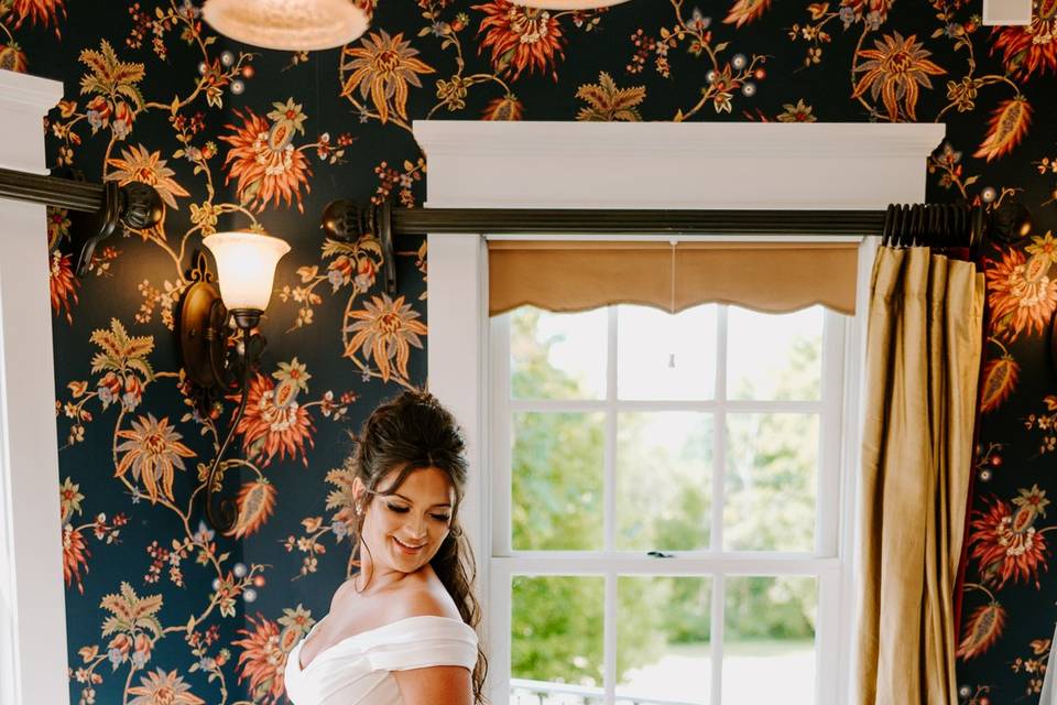 The Pavilion at Orchard Ridge Farms - Exclusive Catering by Henrici's