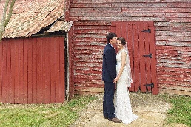 Eller - Hays WeddingSweet Water Valley Cheese FarmJessie Holloway Photography