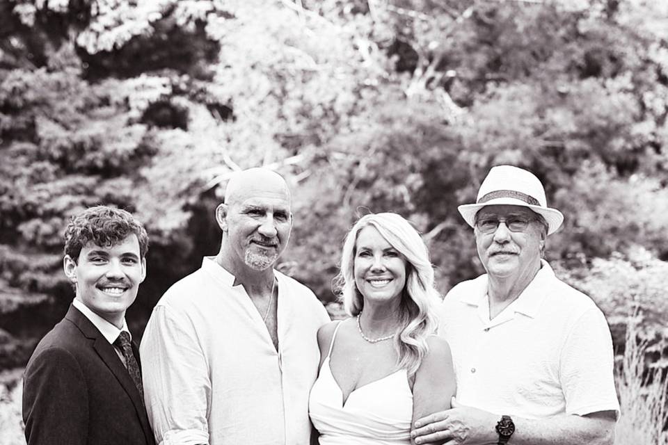 Family B/W