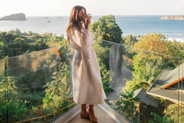 ENDLESS VIEWS