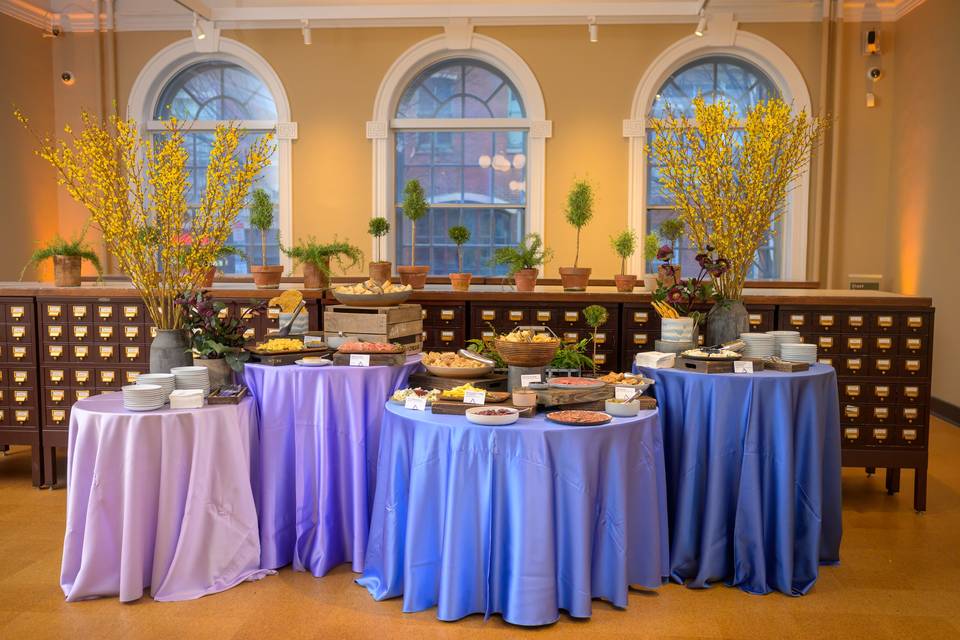 Cocktail Station in Main Lobby