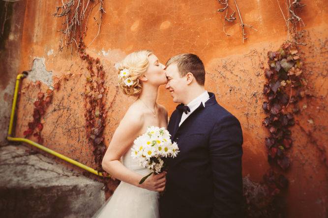 Salt'n'pepper wedding portrait