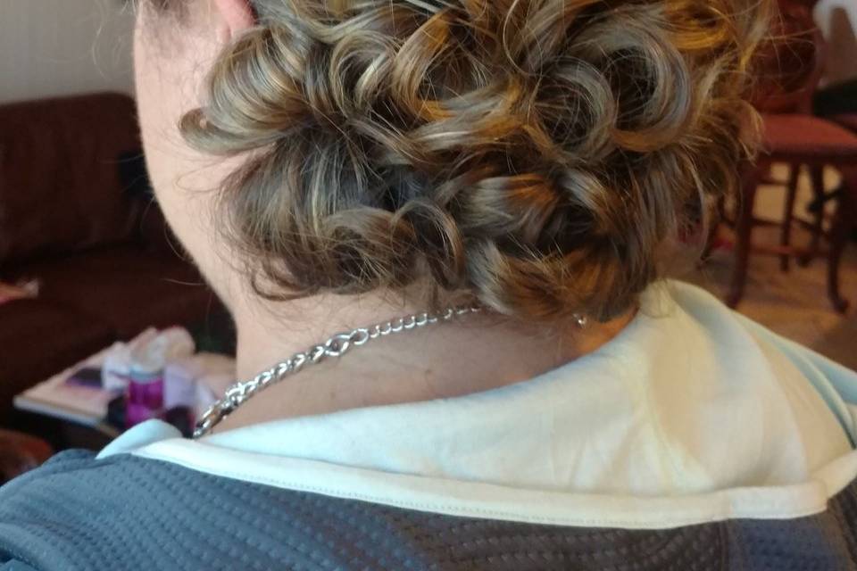 Bridesmaid updo