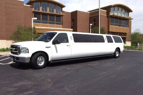 L & S Classic Limousine