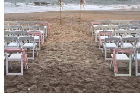Classic beach wedding