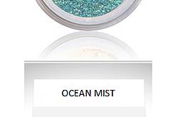 Sparkly Teal Mermaid Eyeshadow