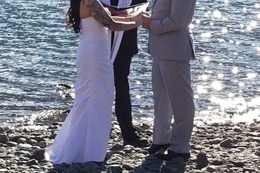 Eklutna lake wedding