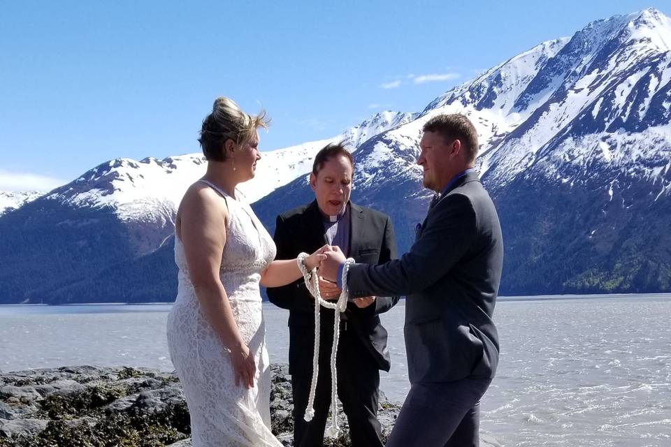 Wedding at Bird Point AK