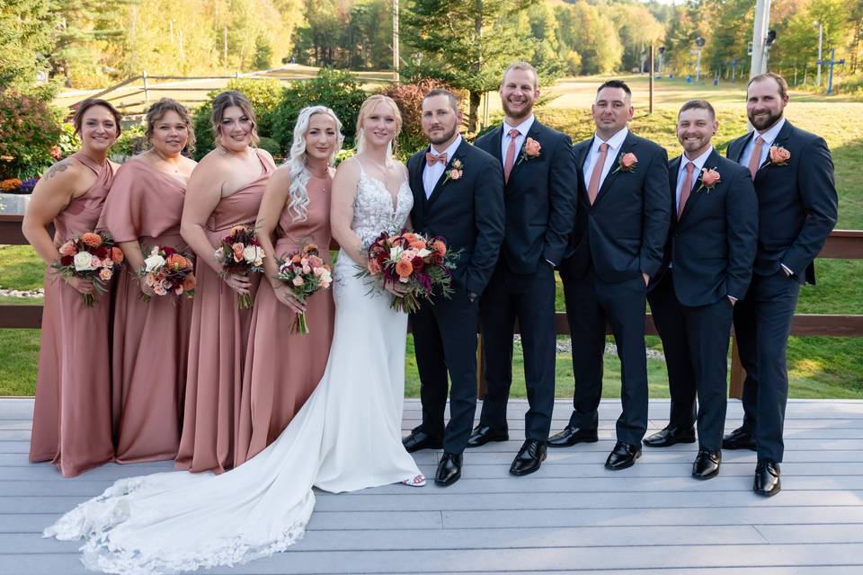 Wedding party Valley deck