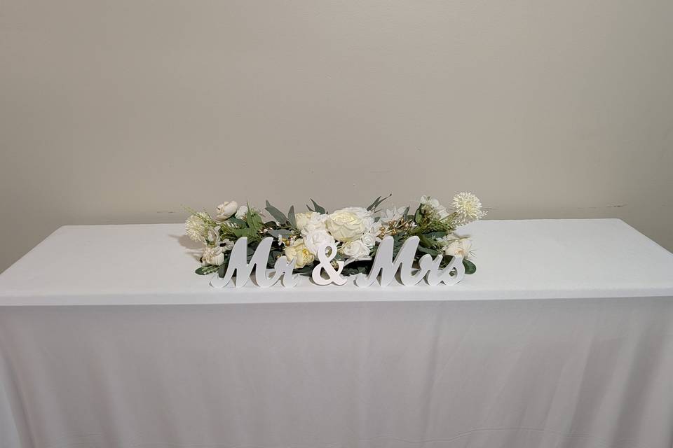 Couples/Cake Table