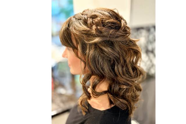 Twist Half-up
