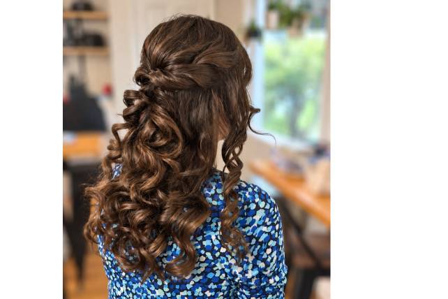 Twisted Curls