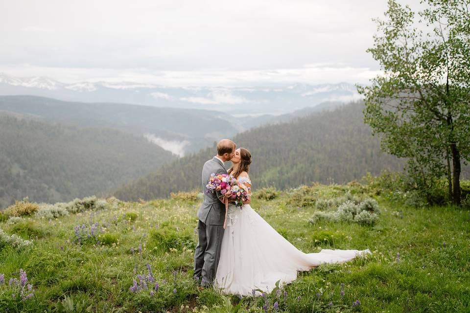 Pastel mountaintop wedding