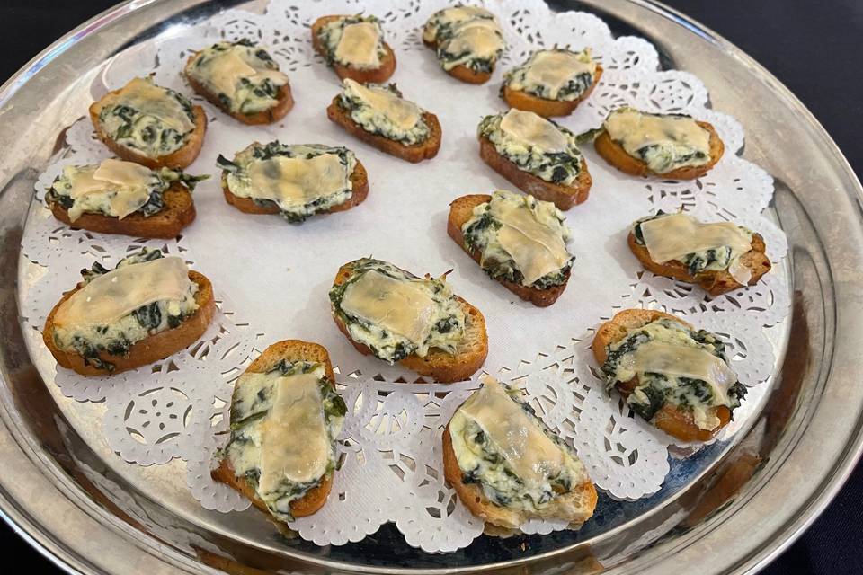 Spinach Dip Crostini