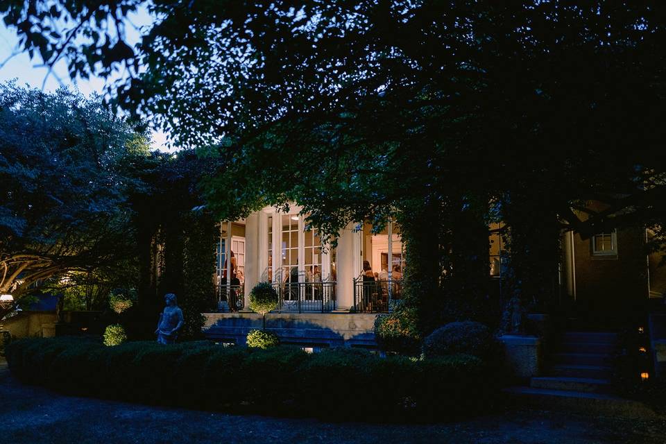 Lord Thompson Manor