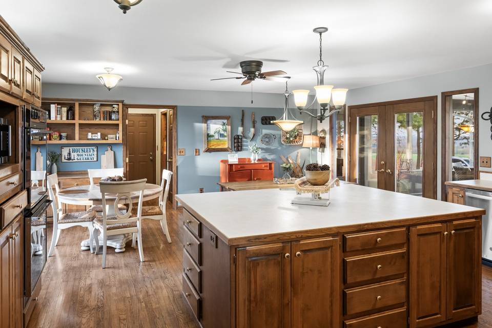 Ozark Mountaintop Lodge & Retreat