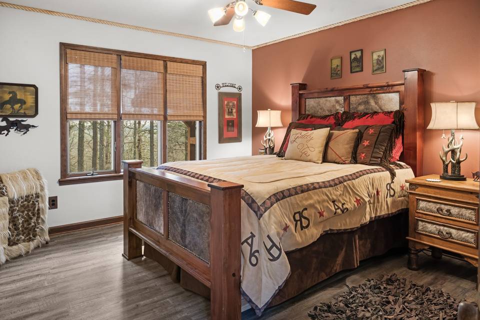Ozark Mountaintop Lodge & Retreat