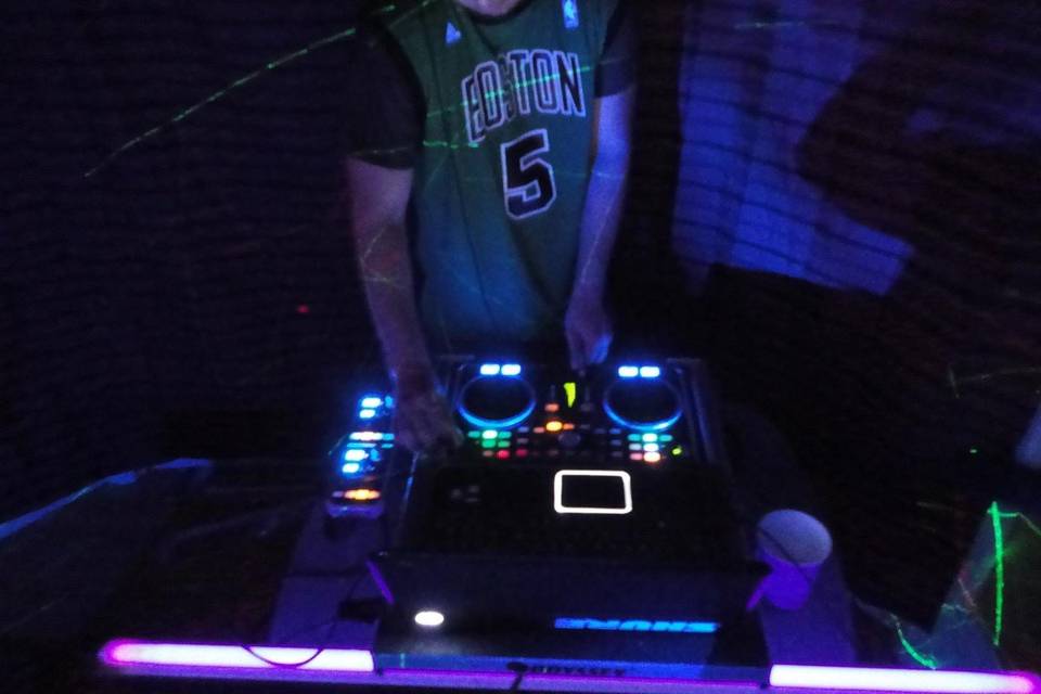 DJ RYZ Entertainment