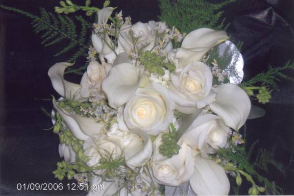 Plain white bouquet