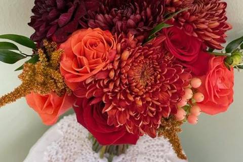 Autumn cremon bouquet