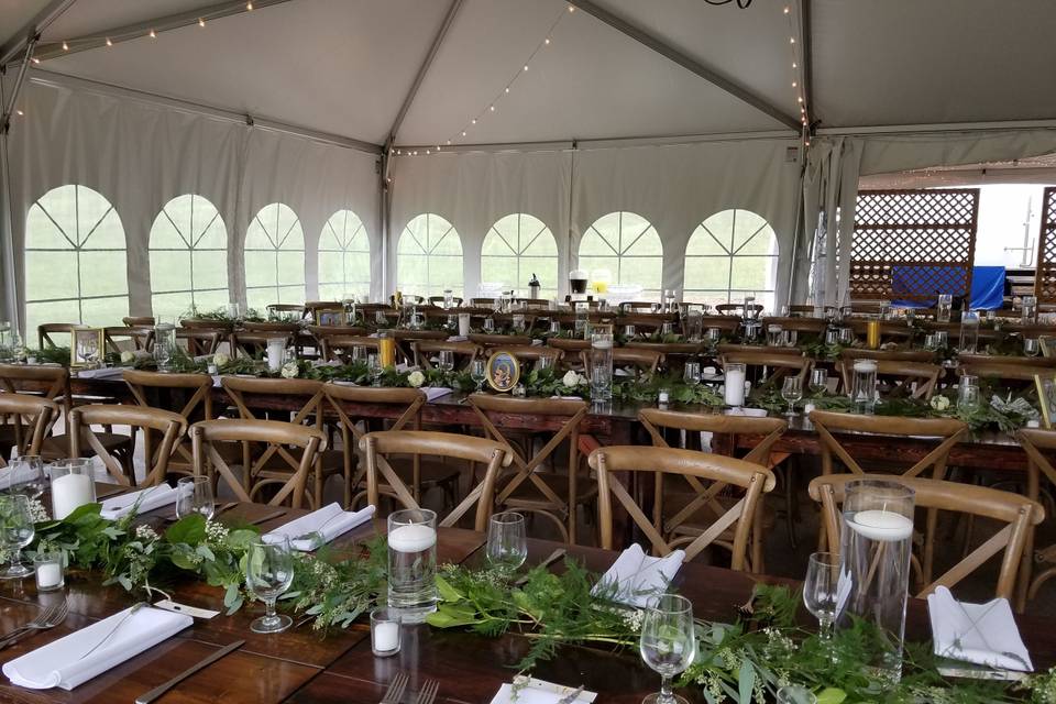 Garlands for rectangular table