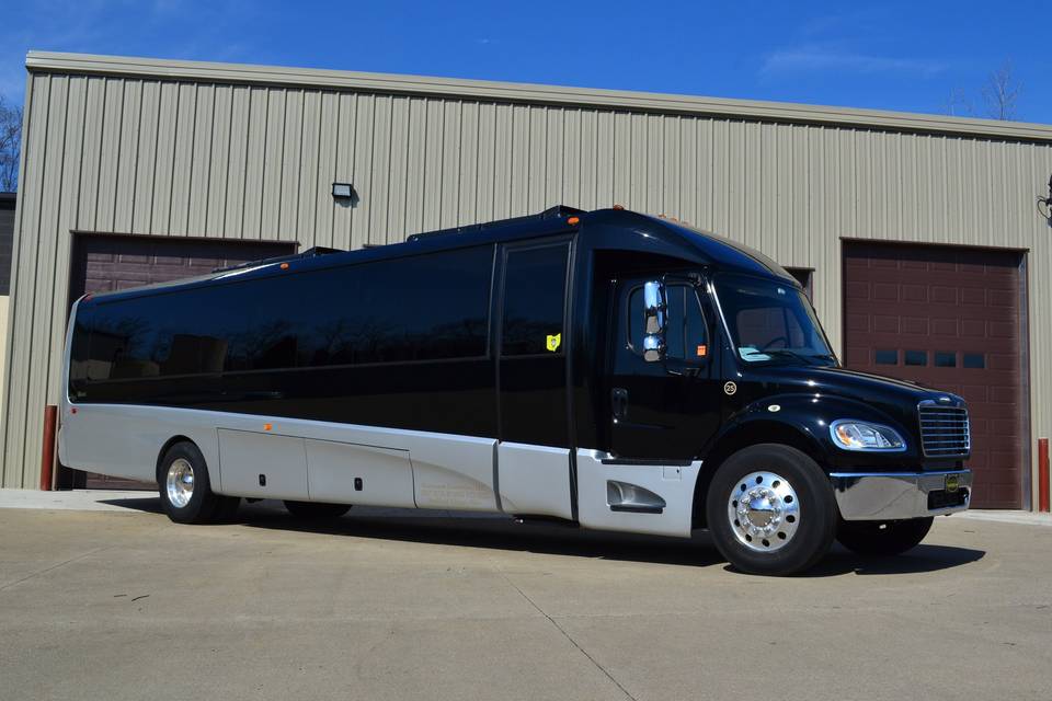 Seats 39 passengers