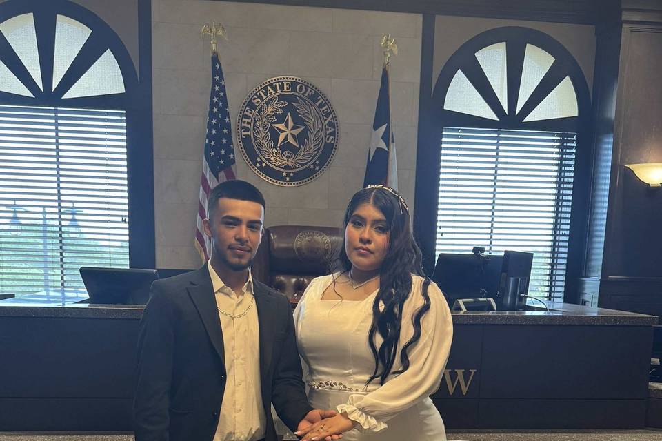 Married 👰🏻‍♀️🤵🏻‍♂️