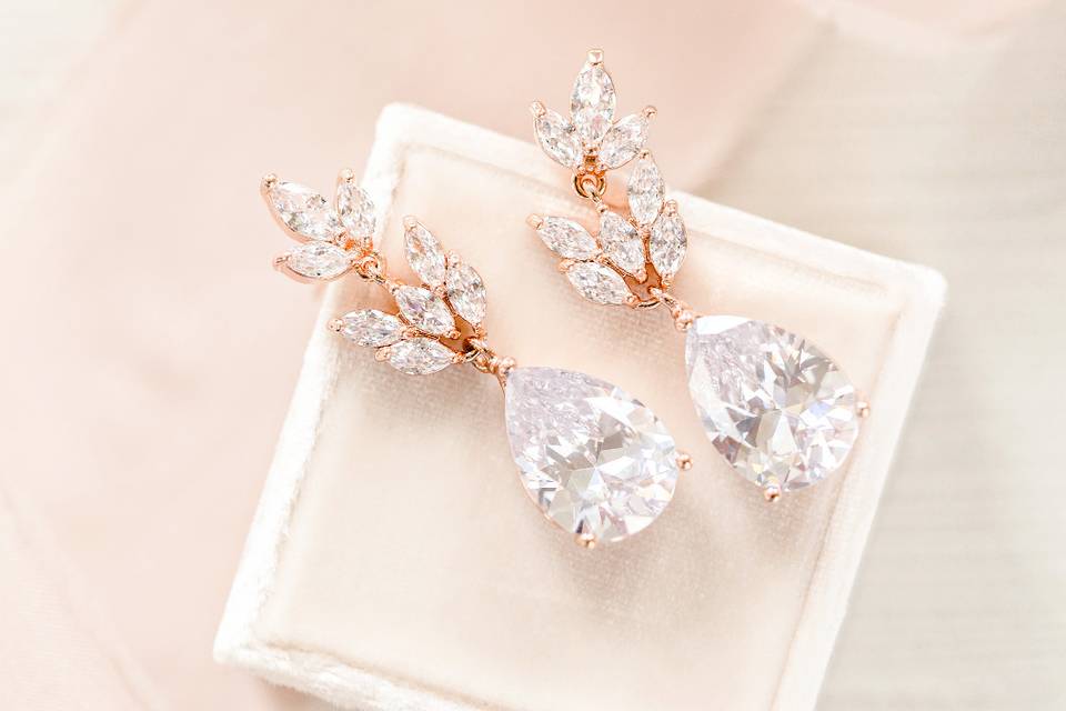 Claudia leaf wedding earrings