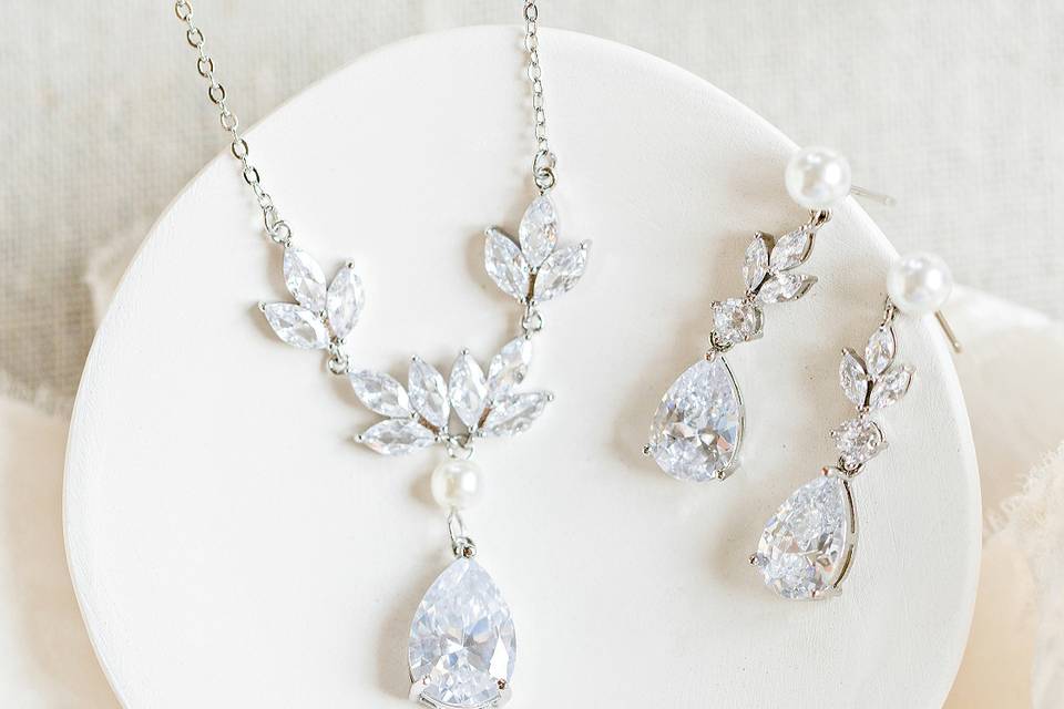 Savannah wedding jewelry set