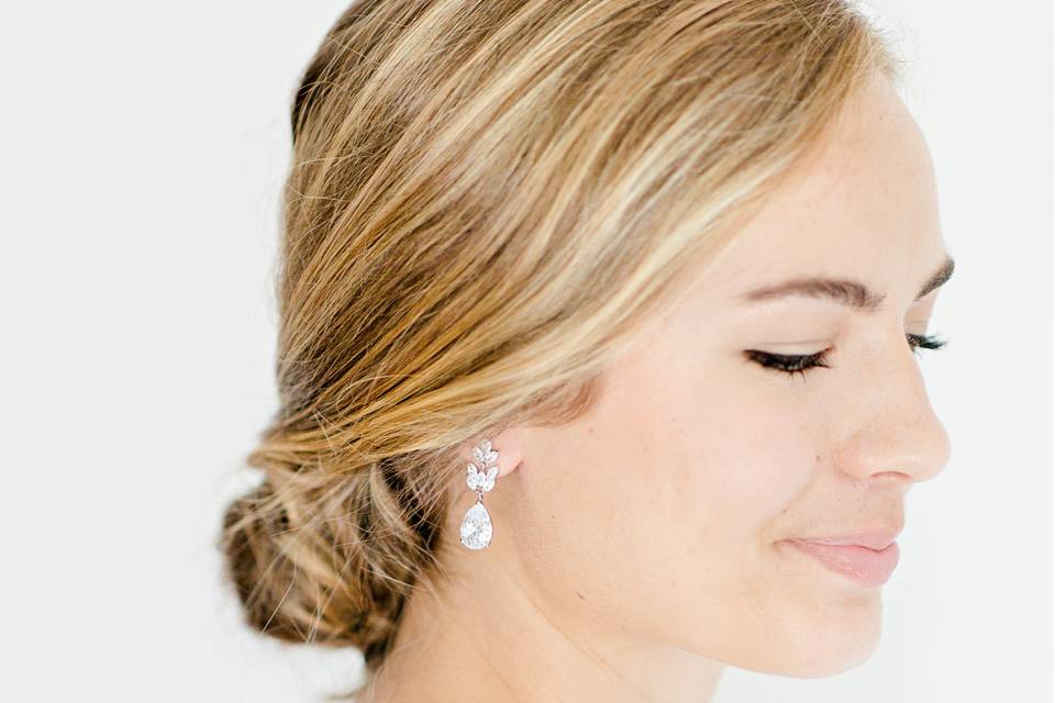 Claudia bridesmaid earrings