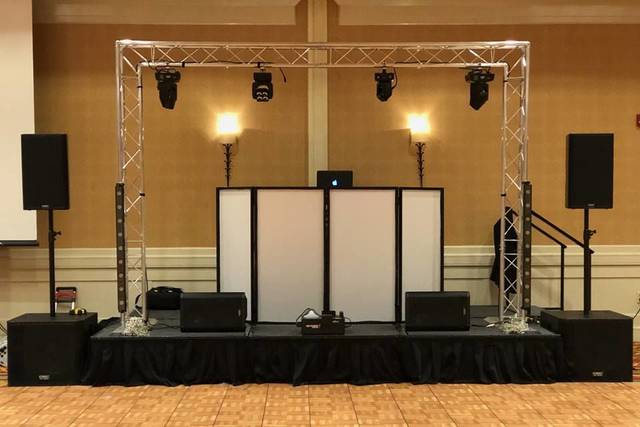 Xtreme Mobile DJ Service