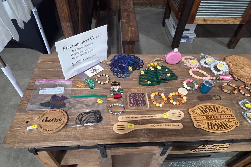 Lock's Custom Signs