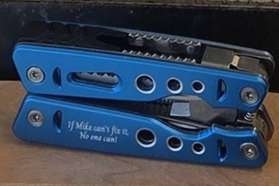 Lock's Custom Signs
