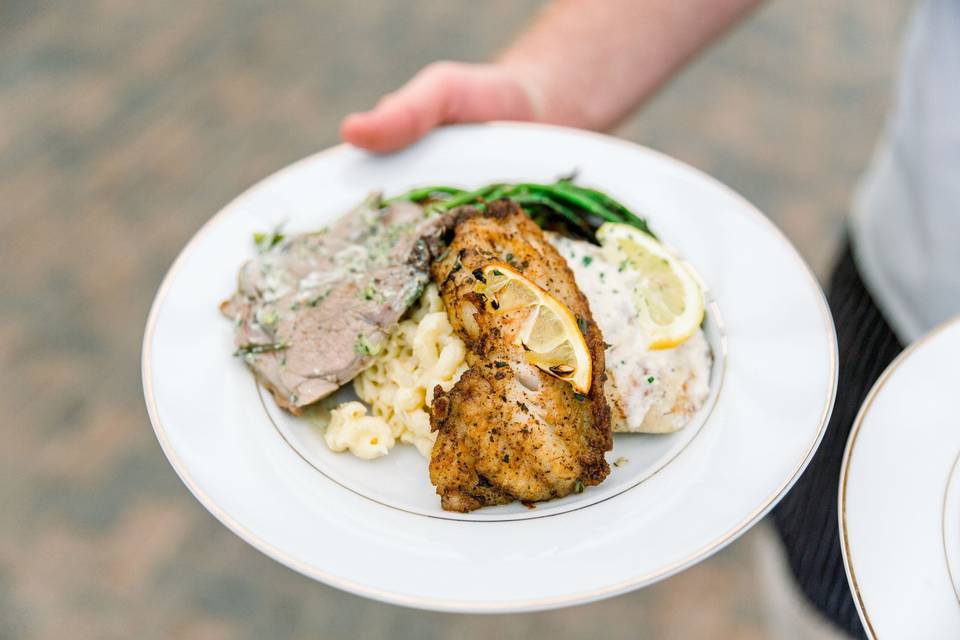 Bride & Groom Plate