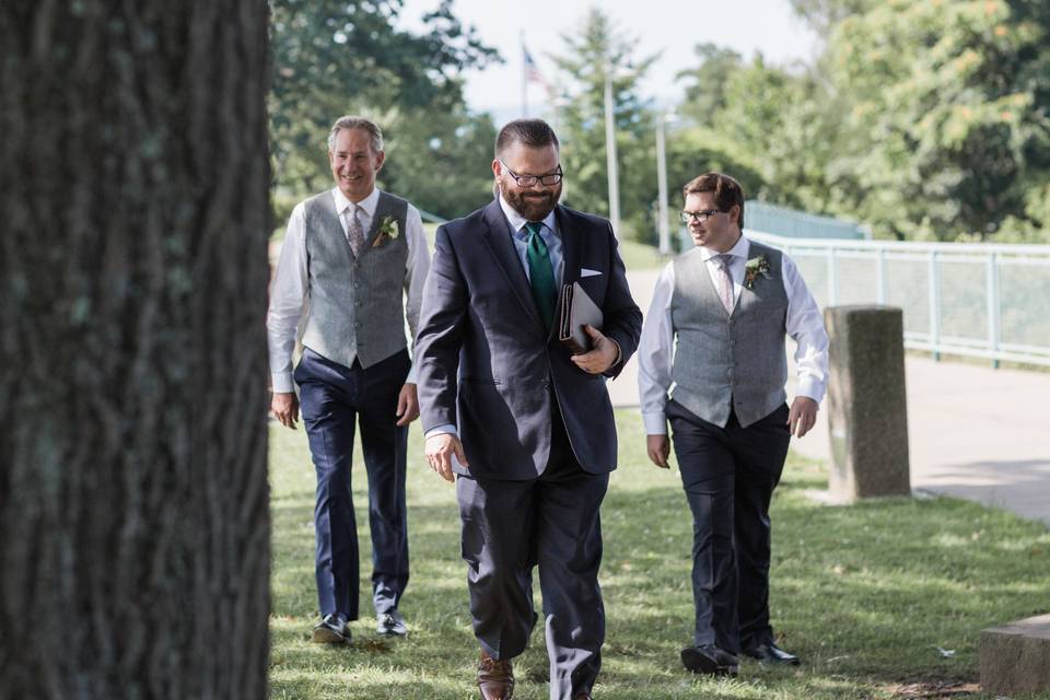 Officiant and the groomsmen