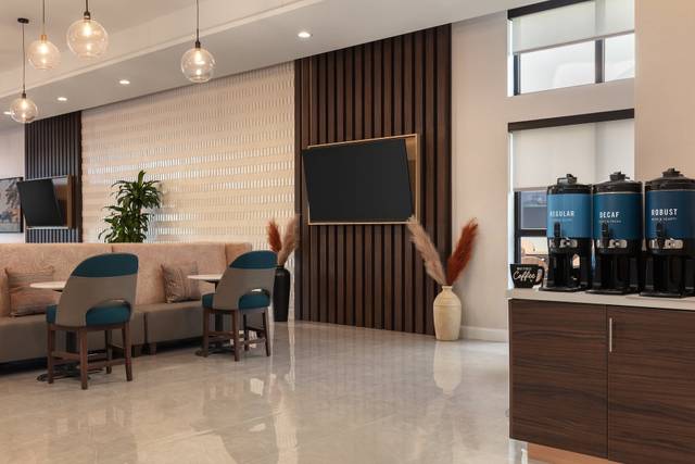Hilton Garden Inn/Homewood Suites Wichita Airport