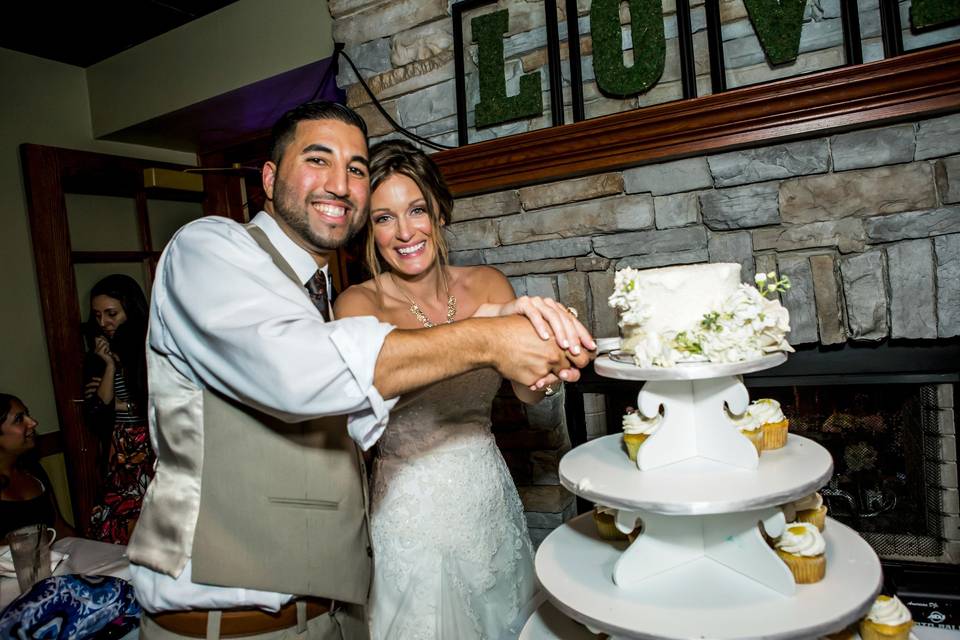 Cake cutting