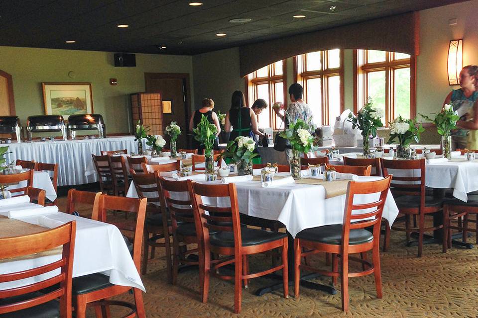 Bridal shower in dining room in the clubhouse - Wheatstack