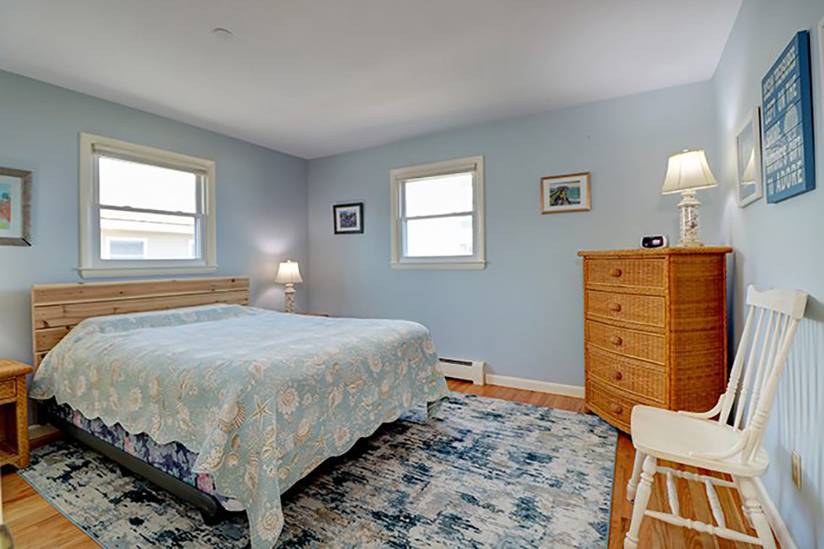 Penthouse Has 3 Bedrooms