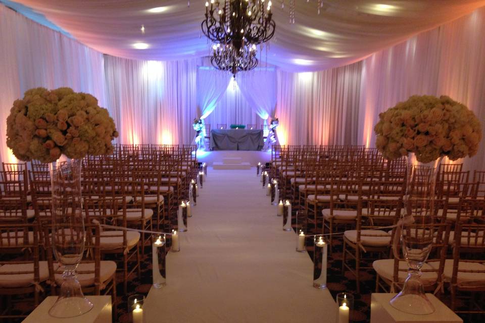 Ceremony uplighting