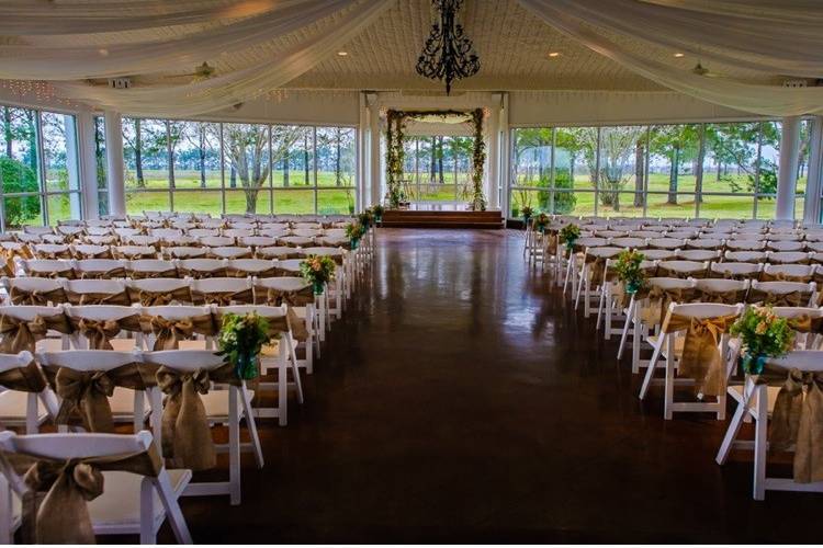 Outdoor wedding space